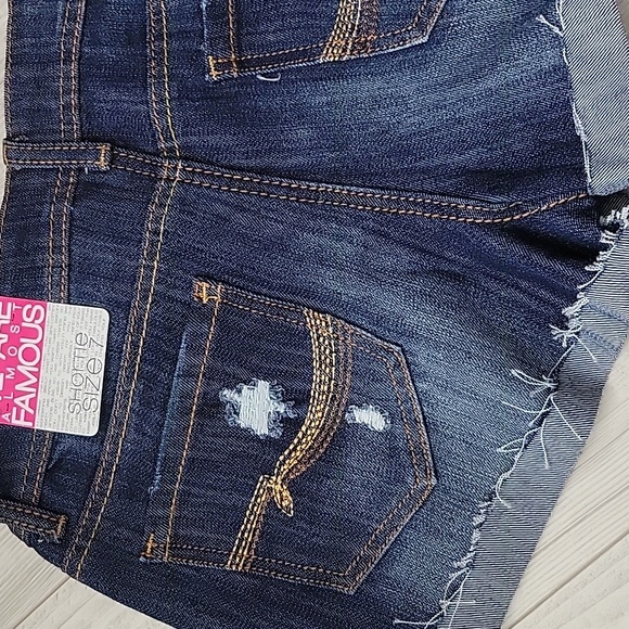 NWT Almost Famous Distressed Denim Shorts - Picture 9 of 10